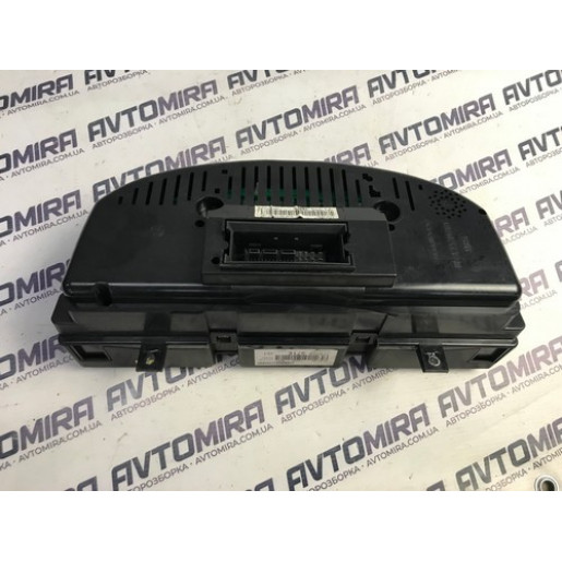 Панель приборов VW Passat B6 2.0TDI 6-ст. 2005-2010 3C0920971E